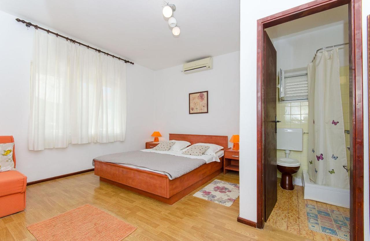 Apartment Anka Orebić Zewnętrze zdjęcie