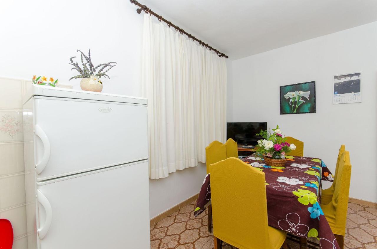 Apartment Anka Orebić Zewnętrze zdjęcie